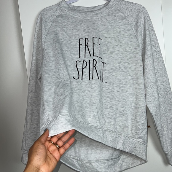 RAE DUNN free spirit light gray sweater - Picture 5 of 8